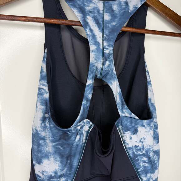 Lululemon Mesh With Me Tank Top Size‎ 4 - Picture 5 of 6